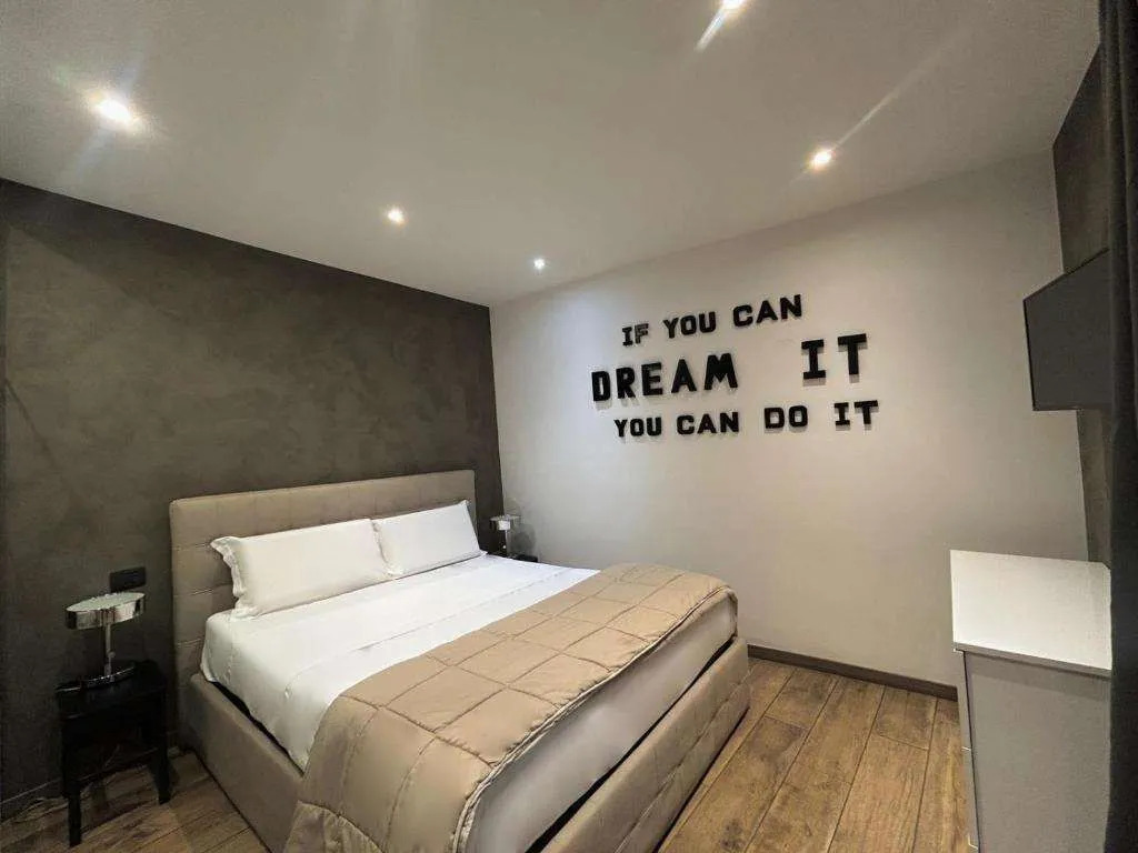 Leonardo Duplex Apartment