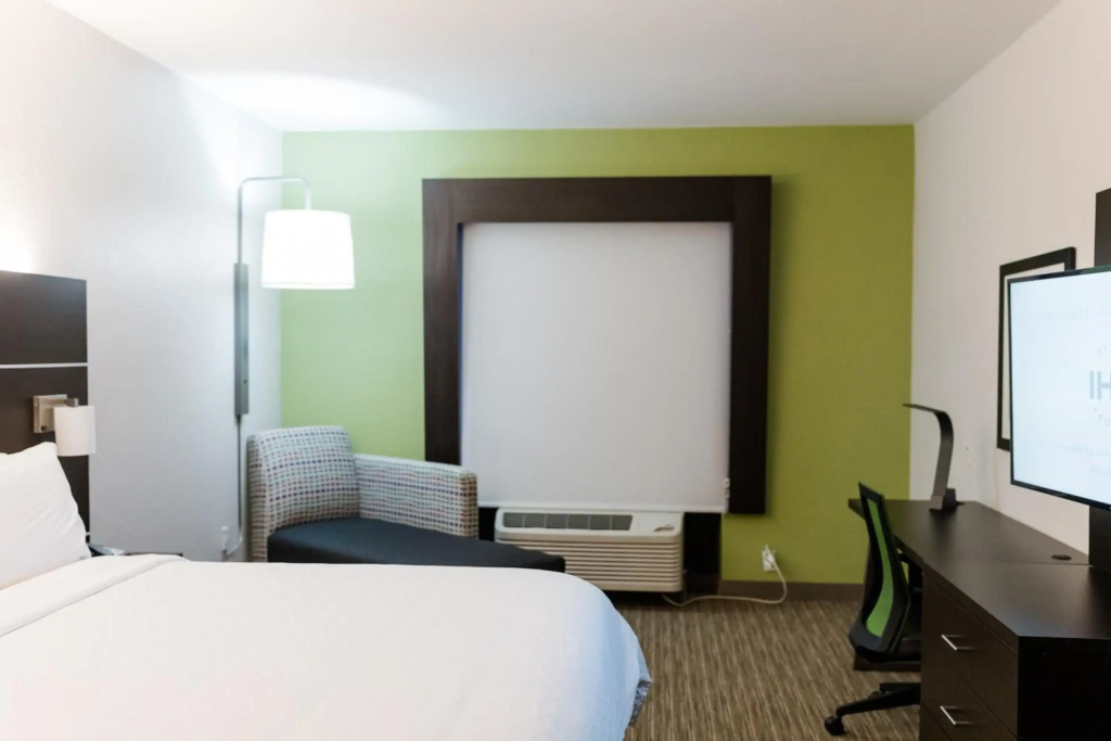 Holiday Inn Express Hotel & Suites Greenville by IHG