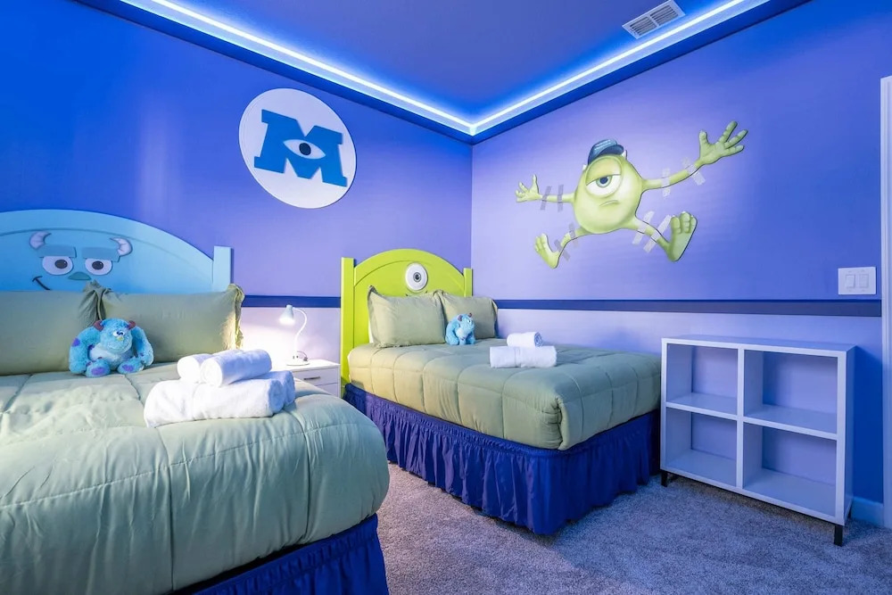 Wonderful 5 Bd W/ Pool @ Storey Lake Resort 2545