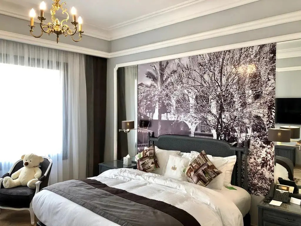 Le Bristol Hotel