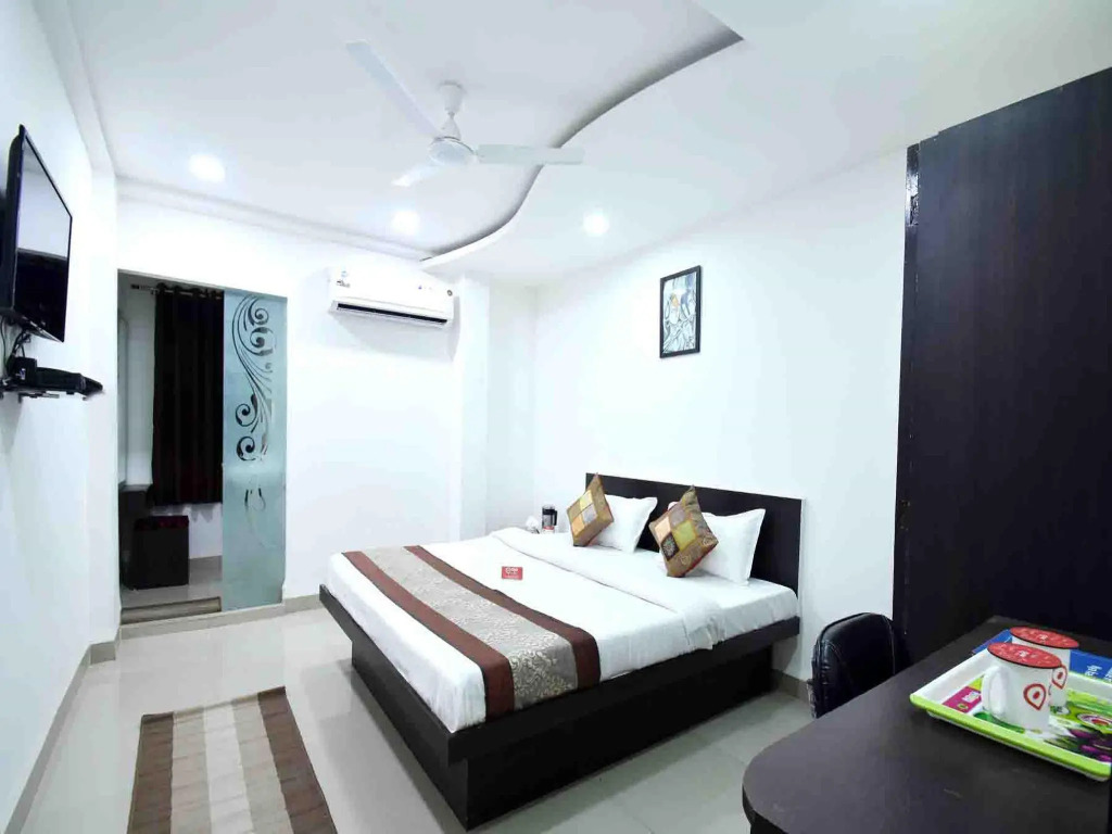 Collection O 3815 Hotel Jaisingh palace