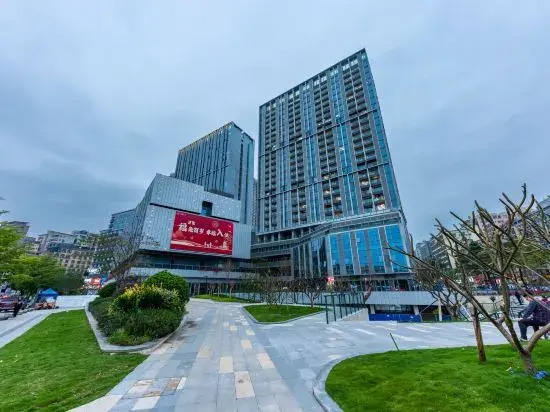 Davis International Apartment (Longhua Bus Station Qinghu Branch)