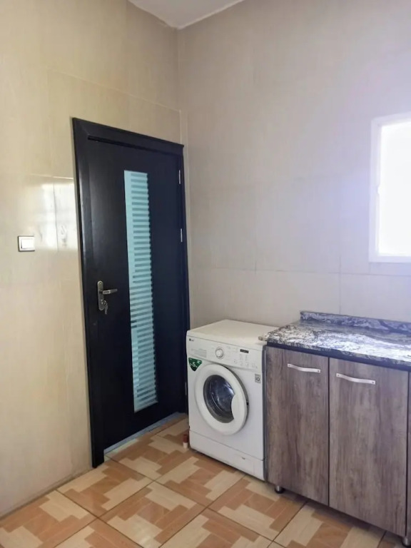 Lovely 2-bedroom Serviced Apartment With a Balcony