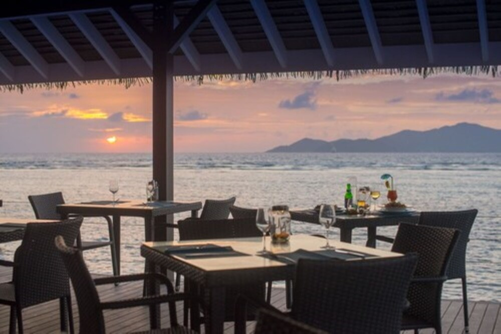 Le Nautique Waterfront Hotel La Digue