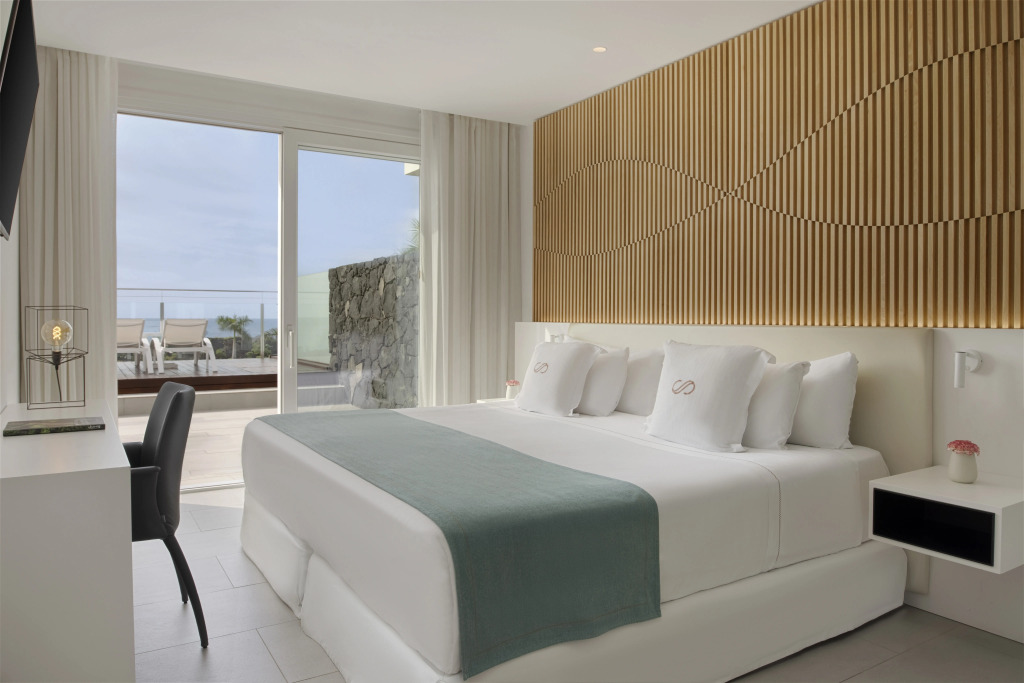 Royal Hideaway Corales Suites