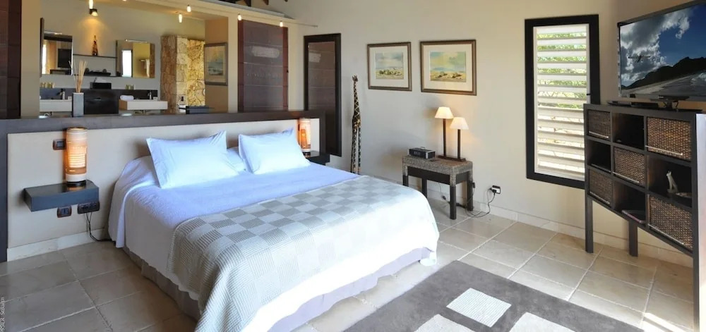 Eden Rock Villa Acamar