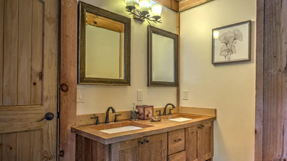 Rocknview Lodge by Escape to Blue Ridge