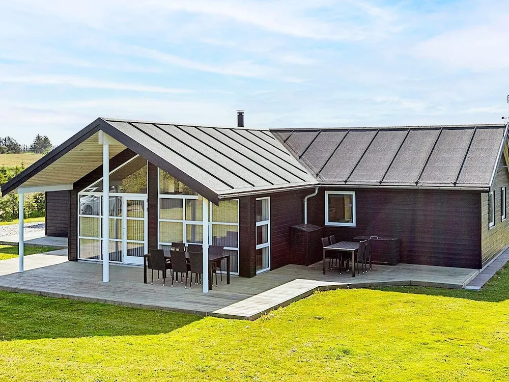 Luxurious Holiday Home in Løkken with Hot Tub & Sauna