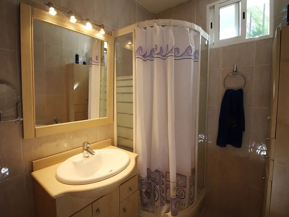 Majestic Holiday Home in Empuriabrava With Private Swimming Pool, Garden and Mooring