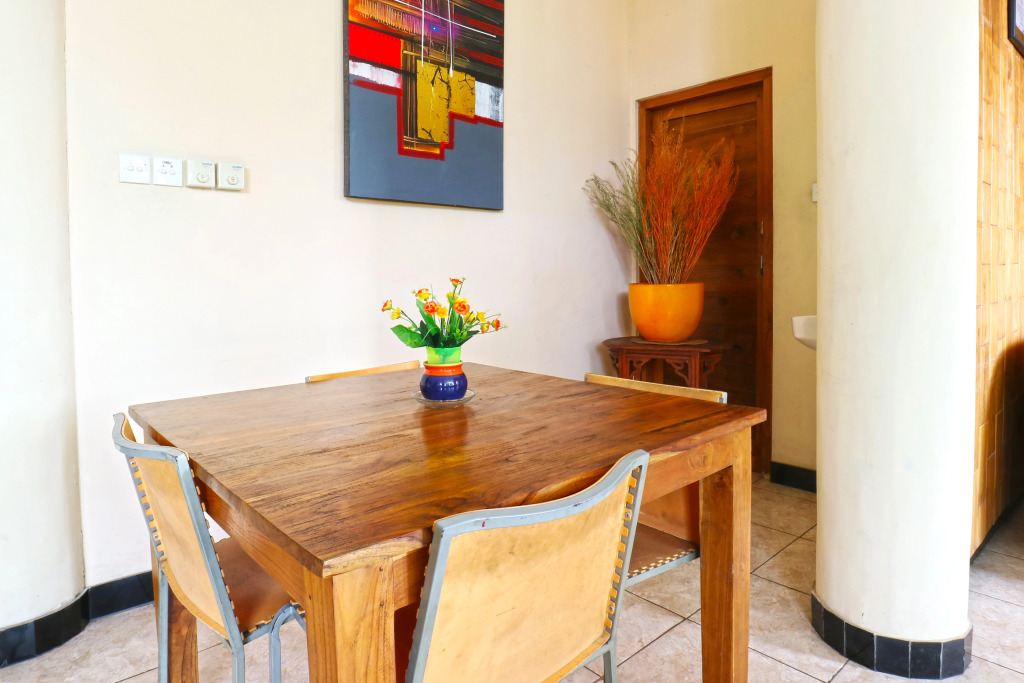 Kuta Bed and Breakfast PLUS