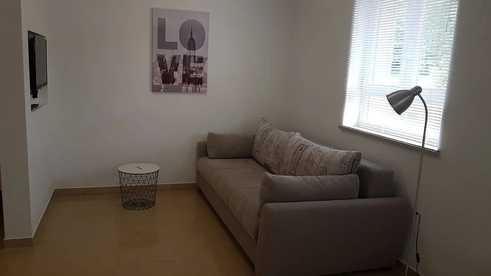 Studio Apartment Melanie