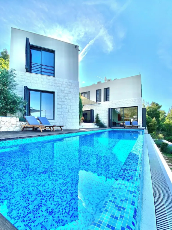 Villa Forte-the Exclusive Private Villa With Amazing sea View Located in Mimice