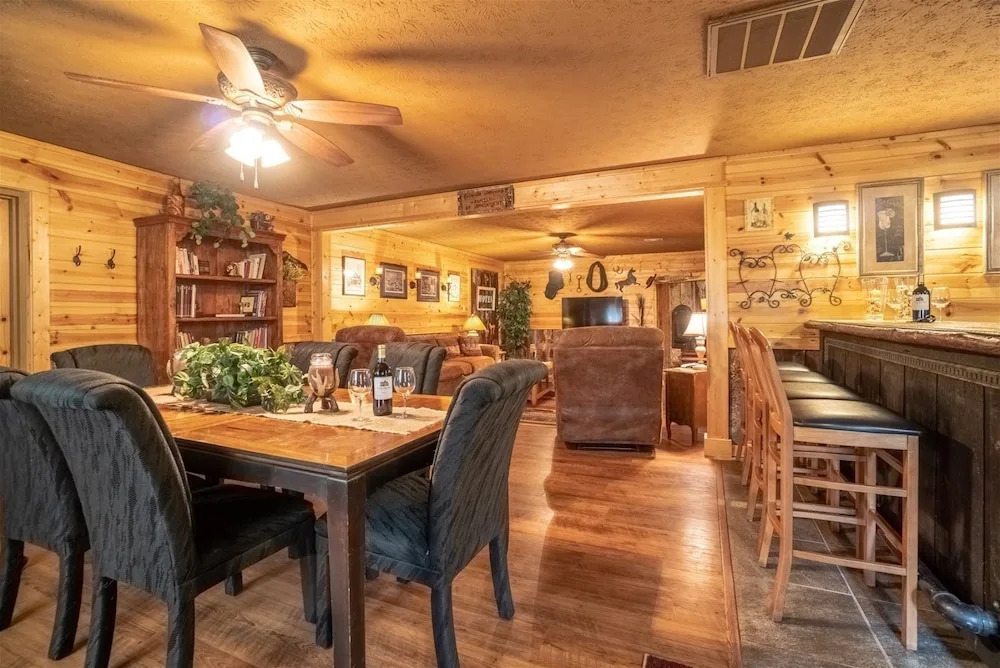 Nacoochee Valley Lodge