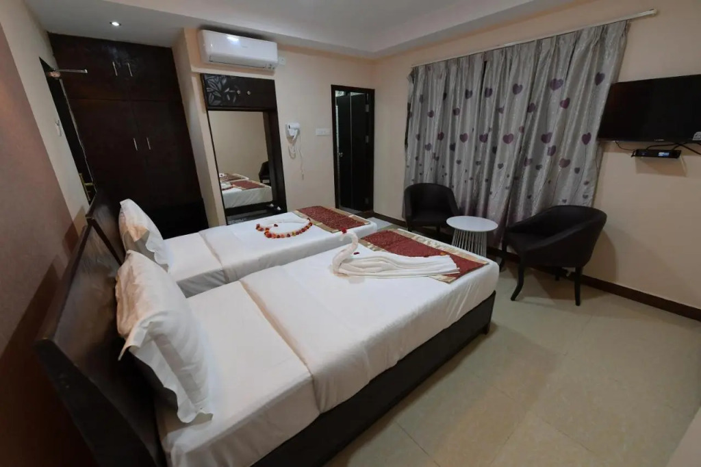 Hotel Sampath