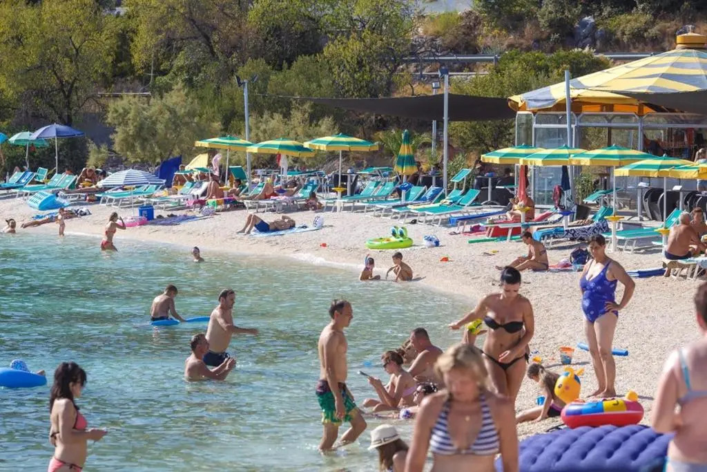 Apartments Rose - 30m from beach