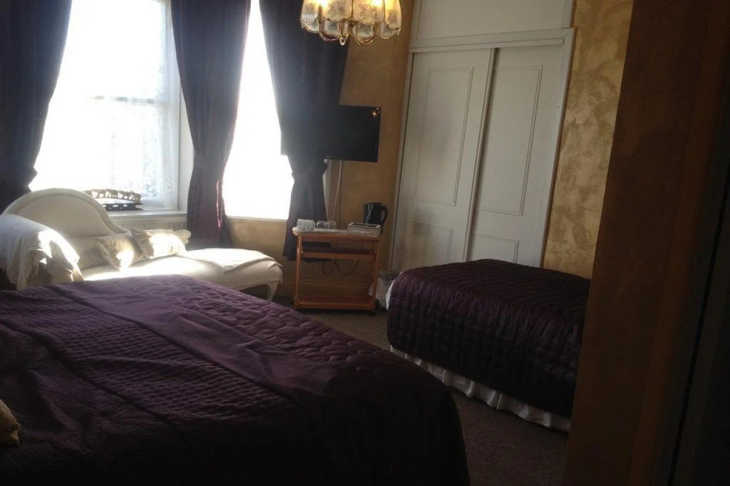 Green Bank Guest House