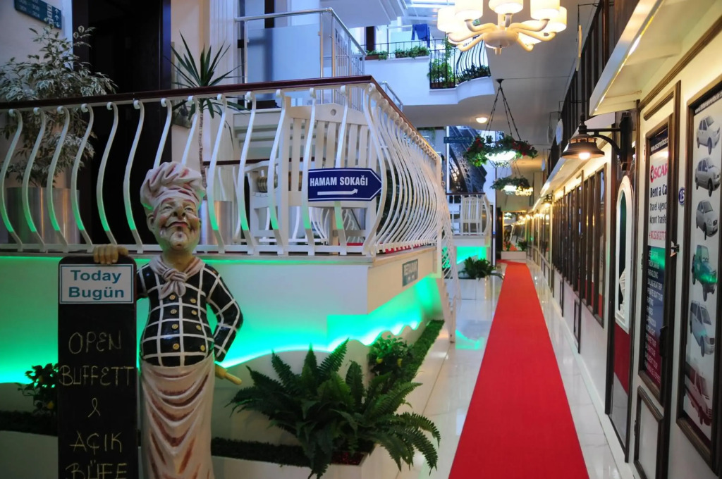 Ata Park Hotel