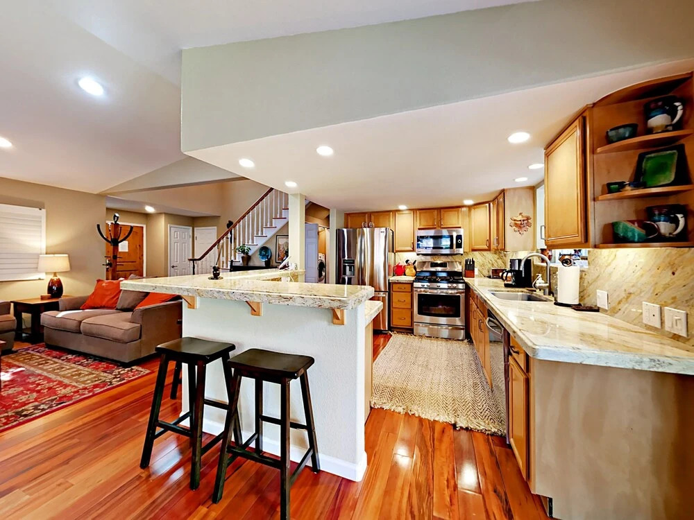 Totally Remodeled Cabin in South Lake Tahoe by RedAwning