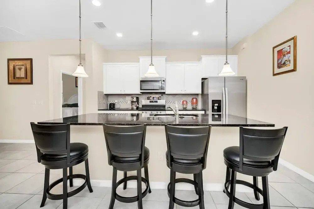 7BR Family Home w Pool Hot Tub and Theater