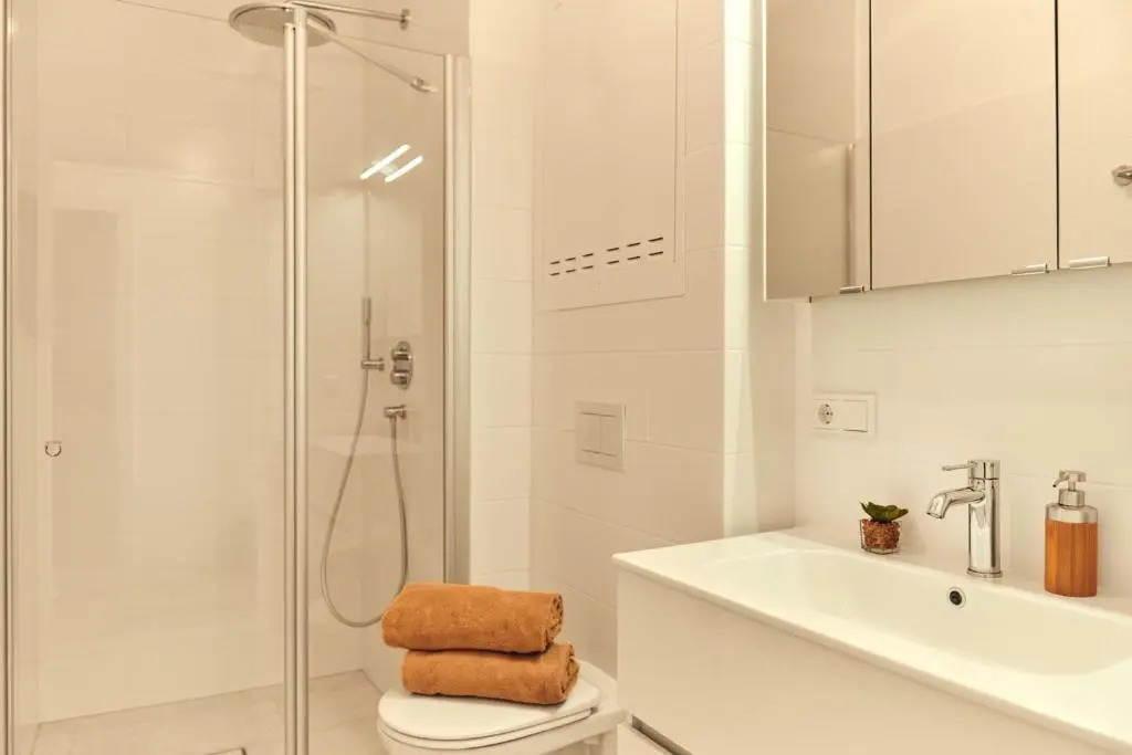 Adler Lodge D2 by AA Holiday Homes