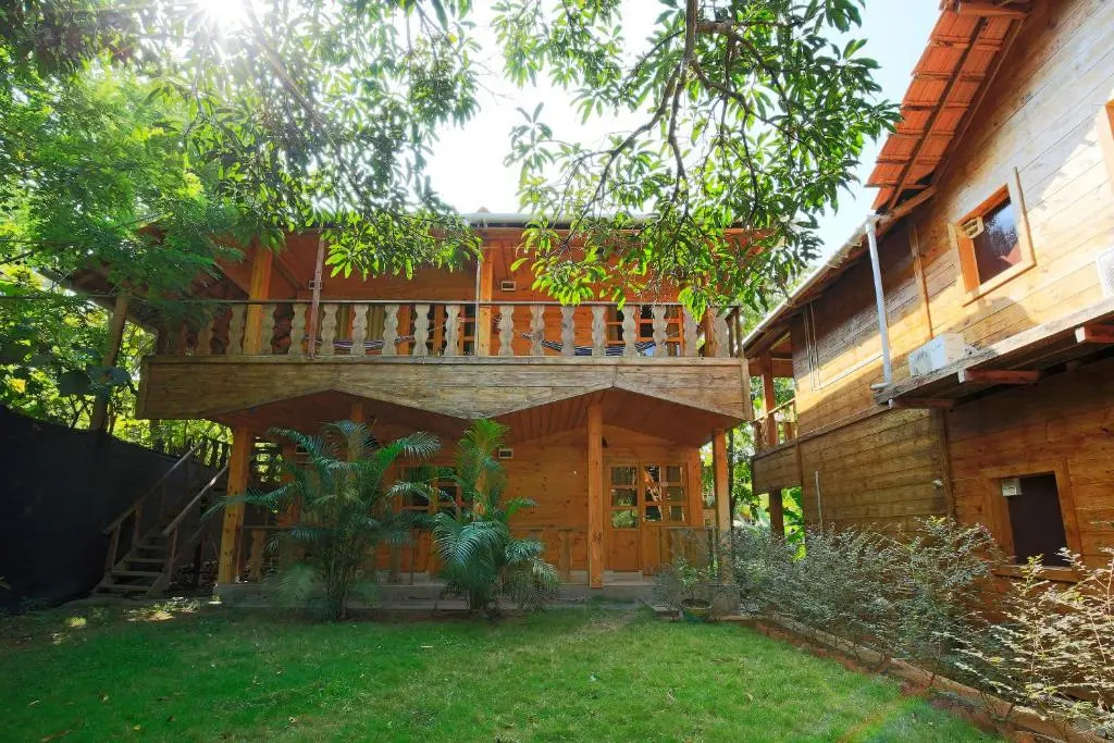 Brushwood Villa- Cottages