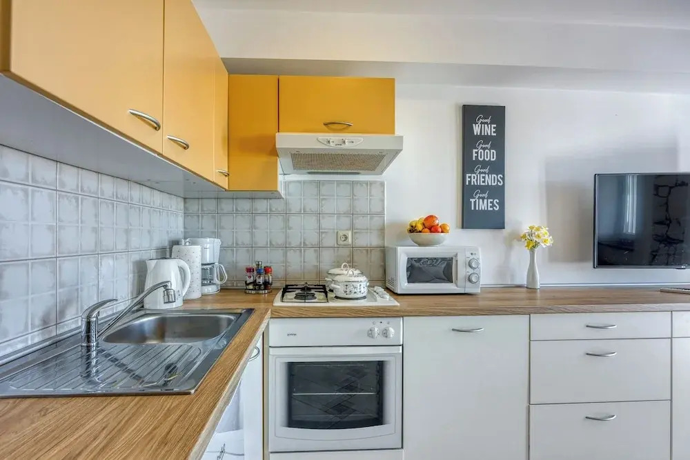 Apartments Jakara