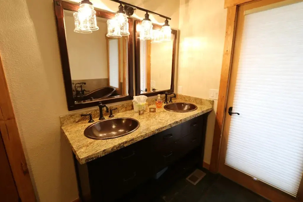 Bridges Townhome #15 Condo