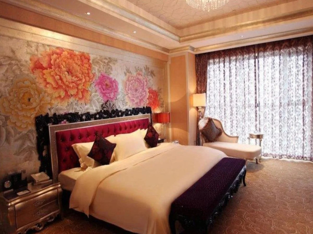 Fortune International Hotel