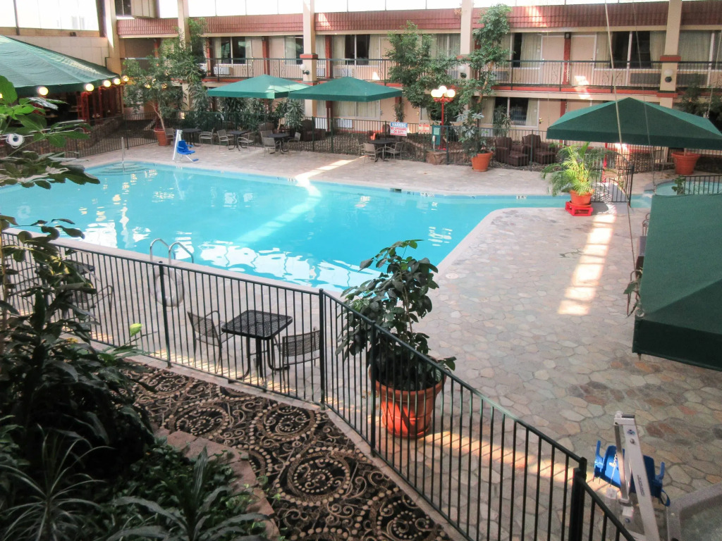 Clarion Inn