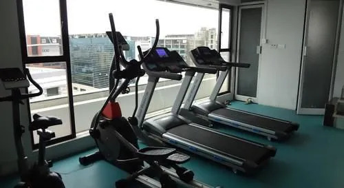 Laurent & Benon Suites - Santacruz East