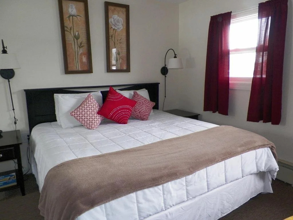 The Whitetail Inn and Suites- Lincoln