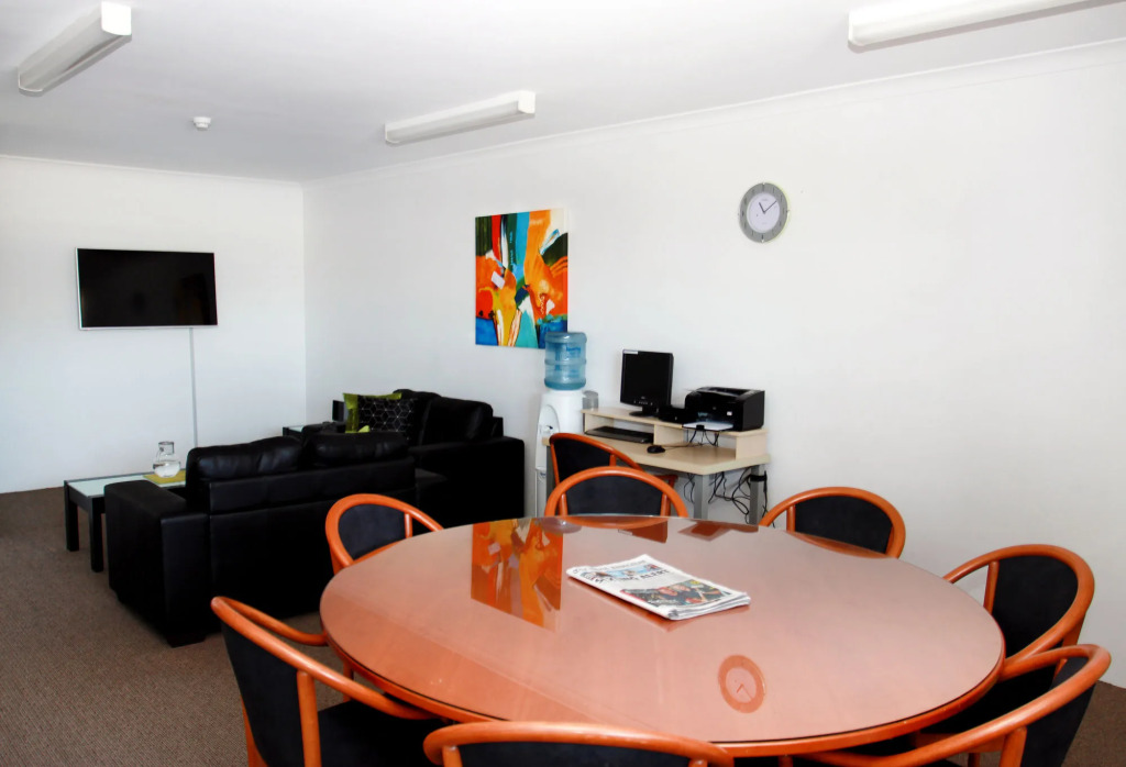 Perth Ascot Central Apartment Hotel Official