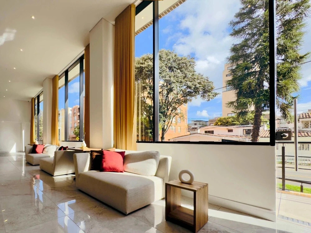 w Dazzling Loft w Balcony in Santa B Rbara