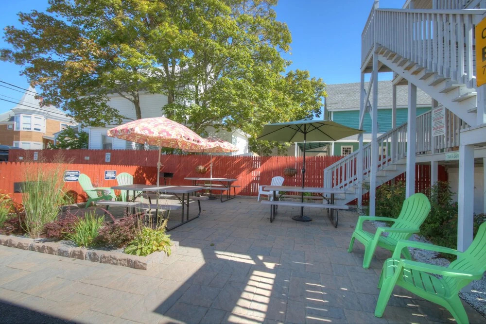 Biarritz Motel & Suites