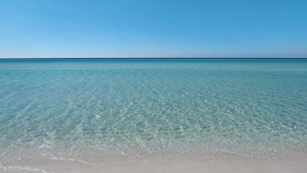Private Pool, Minutes to the Gulf - Pet Friendly + 5 Bikes: Sleeps 12