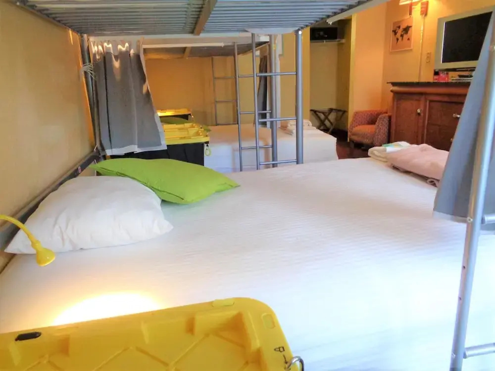 BHostels International Drive North