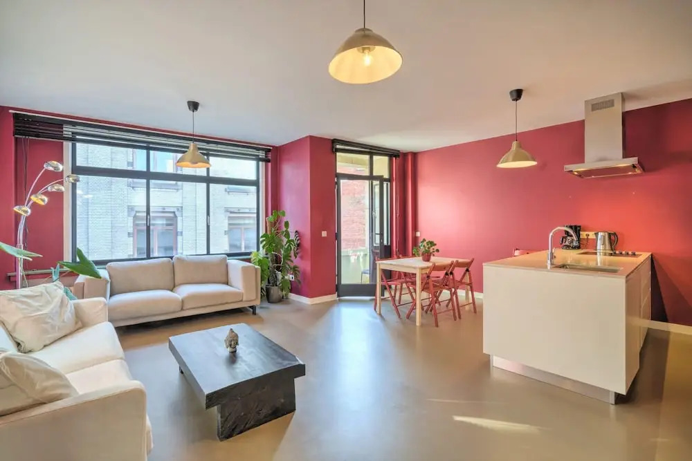 Family Retreat With Balcony in Meir