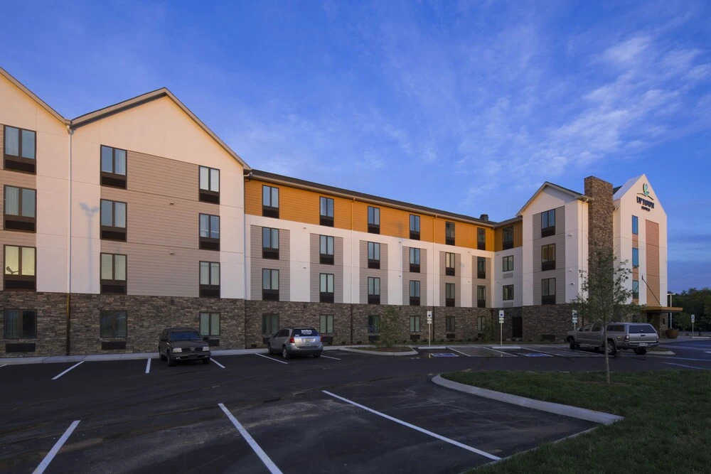 Uptown Suites Extended Stay Nashville TN - Smyrna