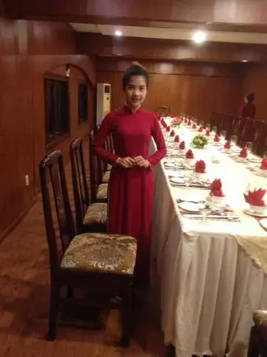 Que Huong Hotel