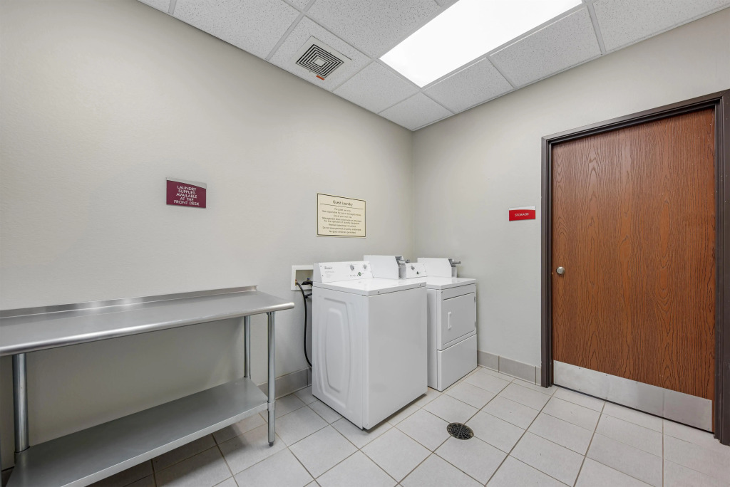 Best Western Plus Austin Airport Inn & Suites