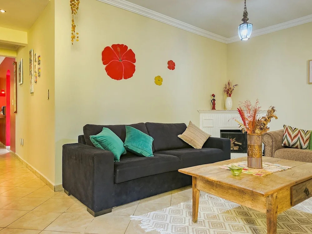 Espaço gourmet e home-office na Granja