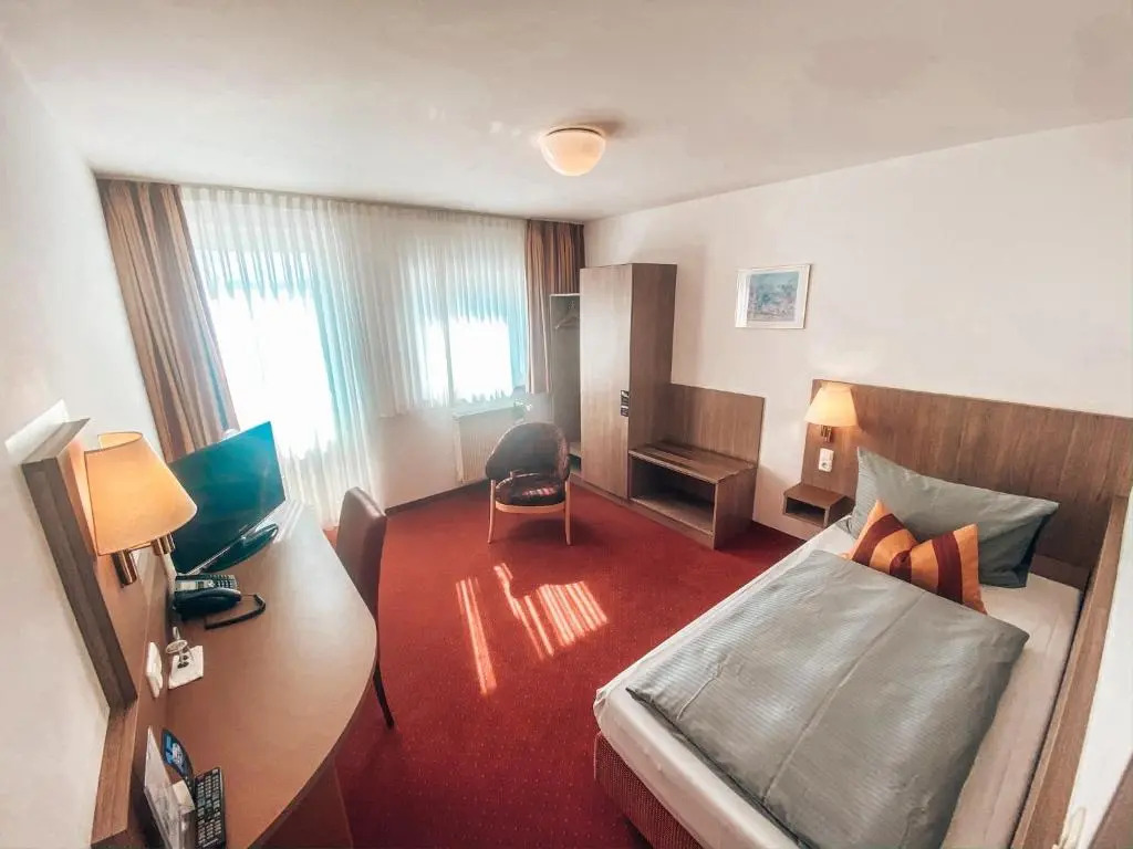 Hotel Schwertfirm