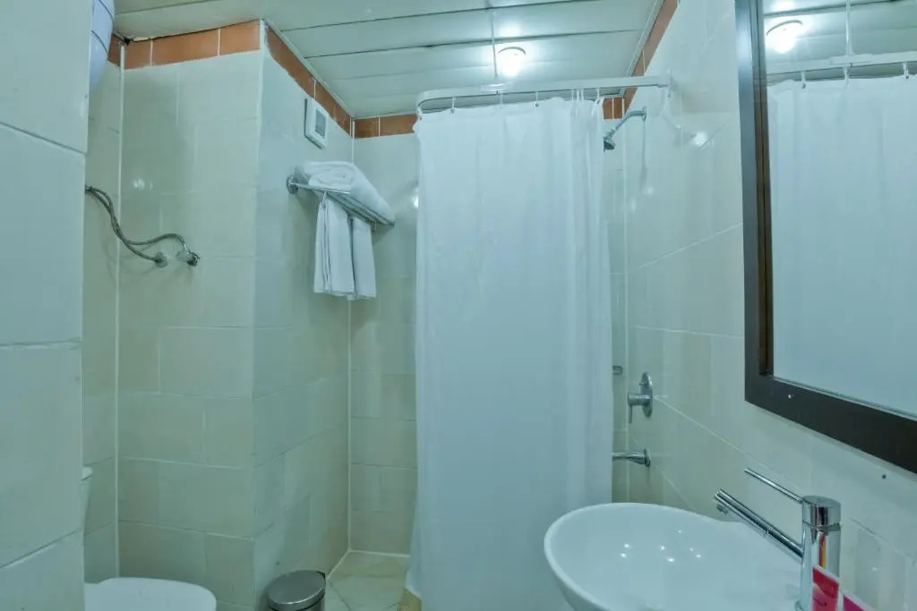 Porto Sokhna pyramids Apartments with Sea View Families Only