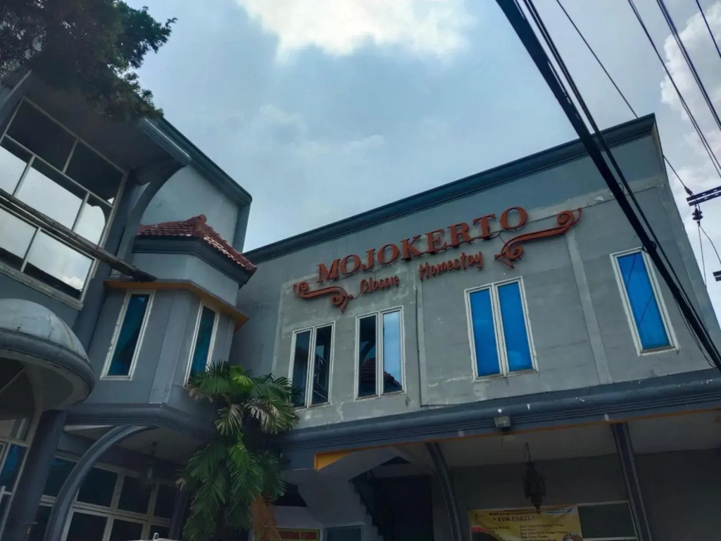 OYO 1239 Mojokerto Classic Homestay
