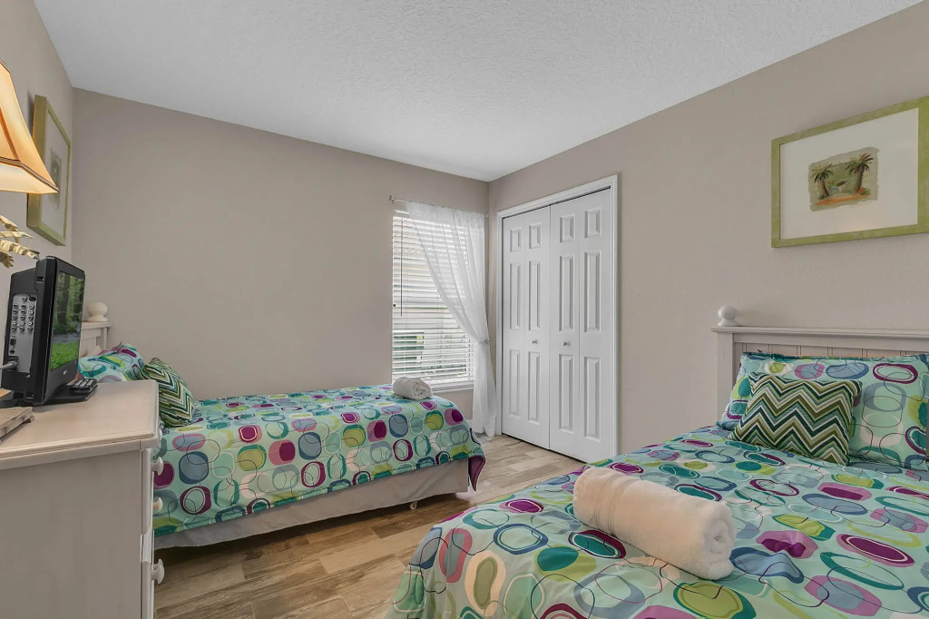 SO106CA - 4 beds pool home - Gated resort, Davenport, US