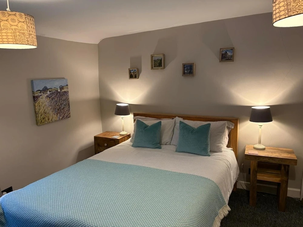 Charming Holiday Retreat in Derbyshire Countryside