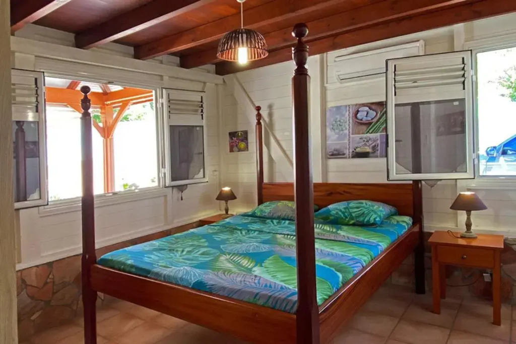 Villa créole et bien etre exclusif avec piscine et jacuzzi privé