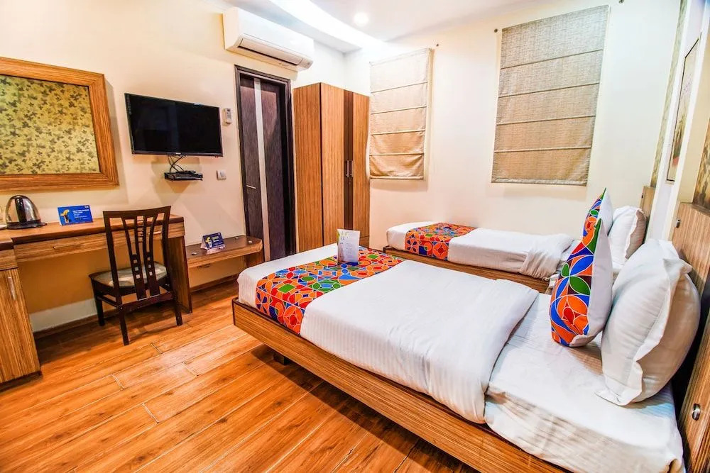 Fabhotel The Residency