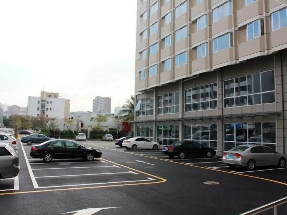 Jinjiang Inn Xiangzhou Inter-city Bus Station Hotel