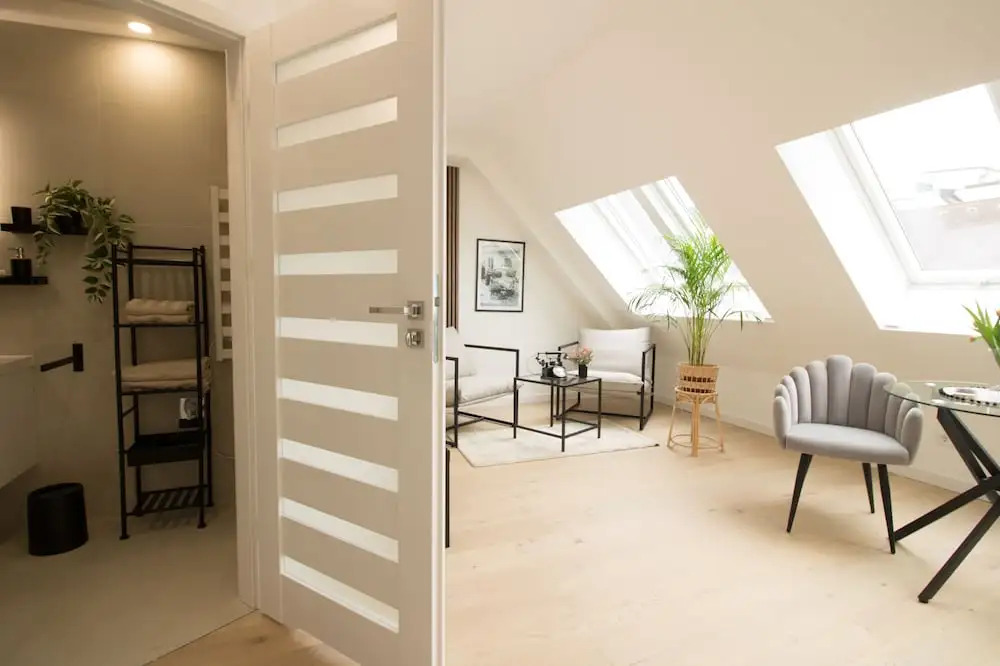 Stylish & Modern Apartment